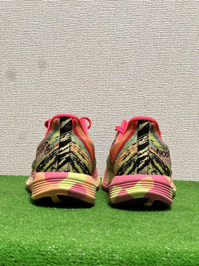 【美品】アシックス　NOOSA TRI 15