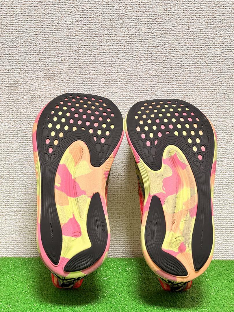 【美品】アシックス　NOOSA TRI 15