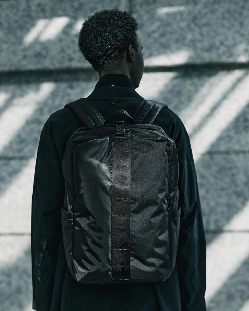 BLK WM × BRIEFING URBAN GYM PACK