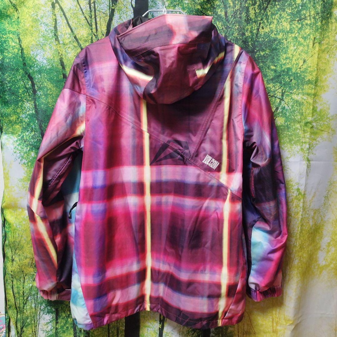 しぃちゃん様　VOLCOM NIMBUS スノーボード ジャケット Mサイズ