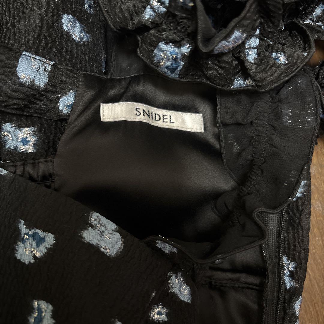 スナイデル　snidel 肩リボンジャガードキャミワンピース BLK Sサイズ