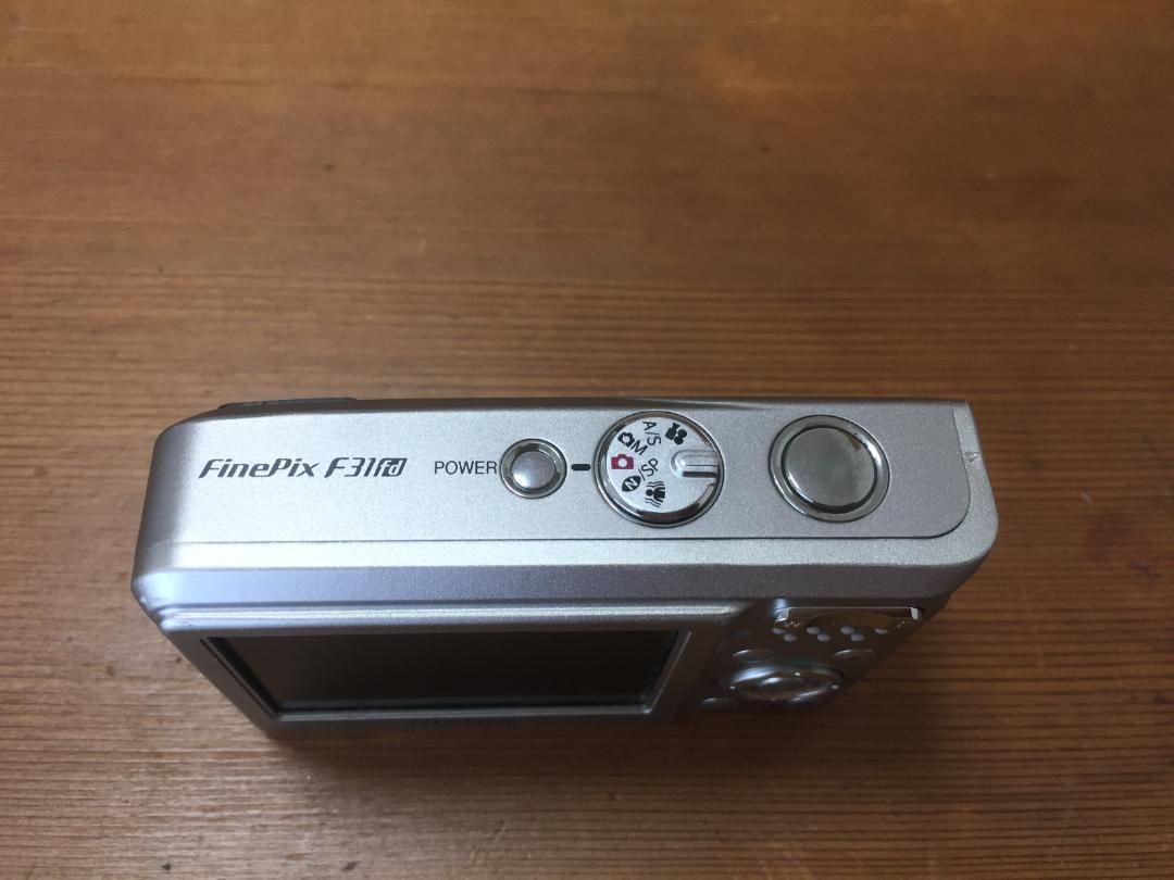 超美品　撮影画像あり　FUJIFILM　FinePix　F31fd　付属品あり 超美品 撮影画像あり FUJIFILM FinePix F31fd 付属品あり