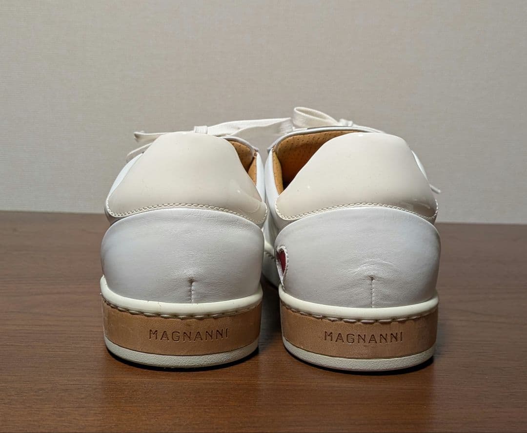 MAGNANNI マグナーニ ホワイトレザー スニーカー 44 - メルカリ