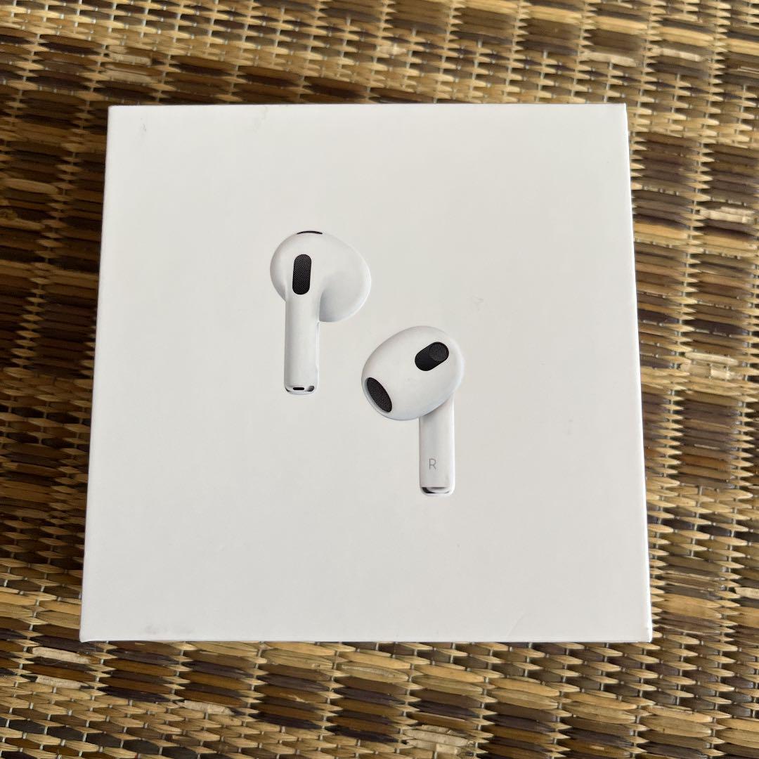 Apple Airpods (第3世代) MME73J/A在庫 処分 セール 通販
