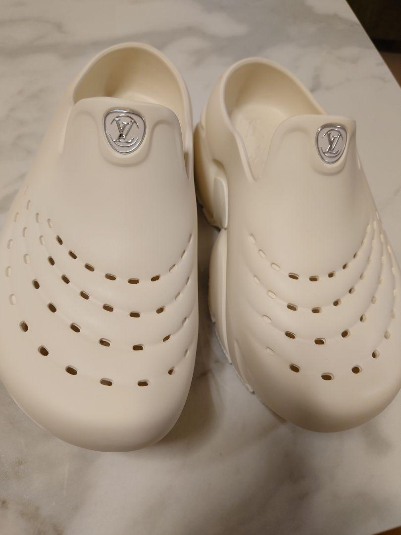 VUITTON