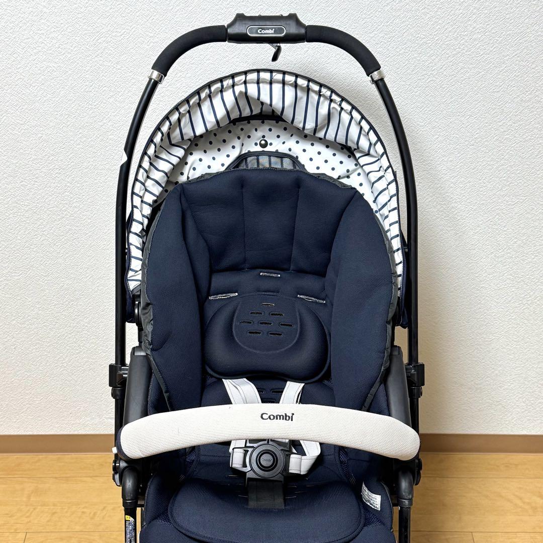 コンビ　メチャカルハンディオート4キャス エッグショックHGプリュイネイビー