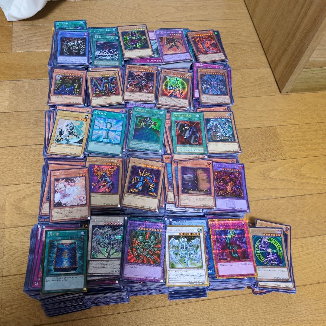 遊戯王 スーパー 以上 レリーフ 5000枚以上 日本版 引退品やや傷や汚れあり