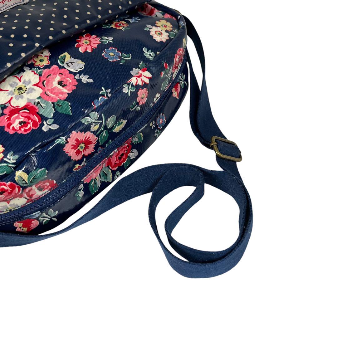 Cath kidston マザーバッグ　斜め掛け　ポーチ付き　A4