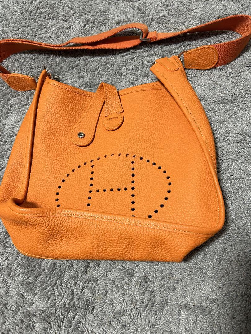 HERMES オレンジ ショルダーバッグ　並行輸入品