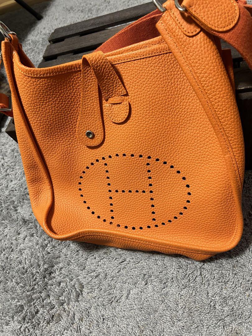 HERMES オレンジ ショルダーバッグ　並行輸入品