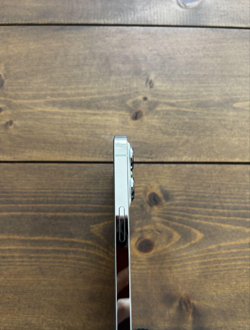 【中古】iPhone13pro SIMフリー