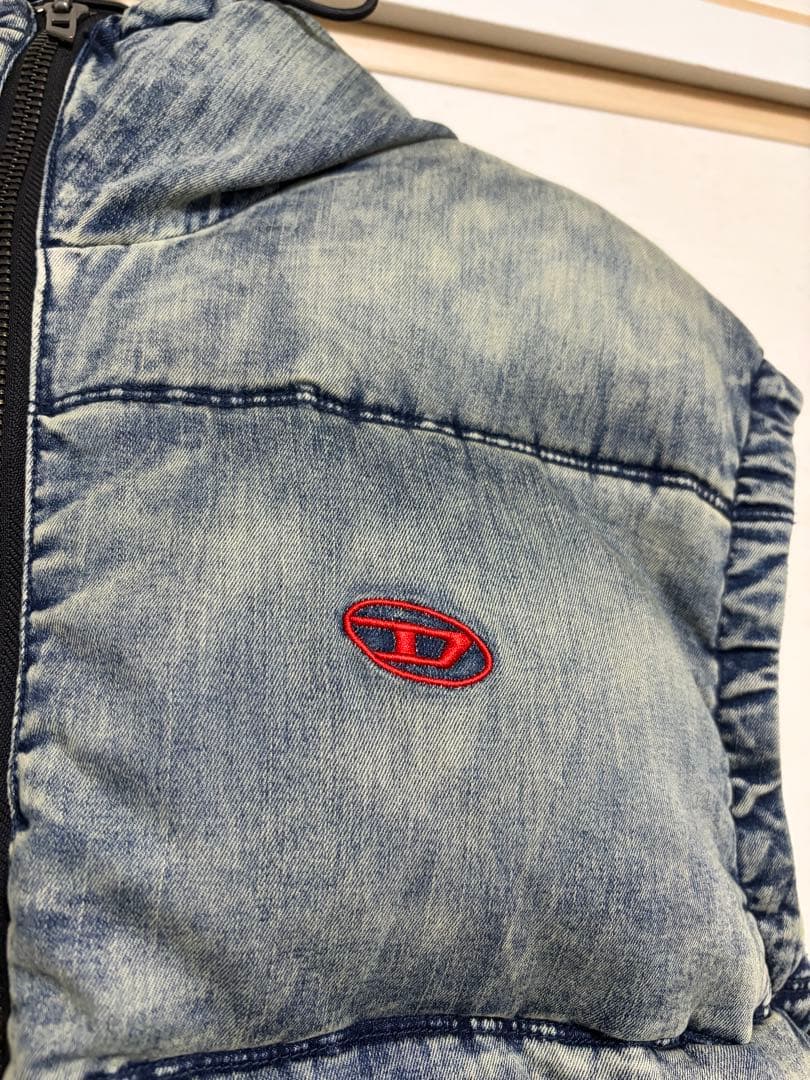 DIESELフード付きデニムベスト DIESELフード付きデニムベスト