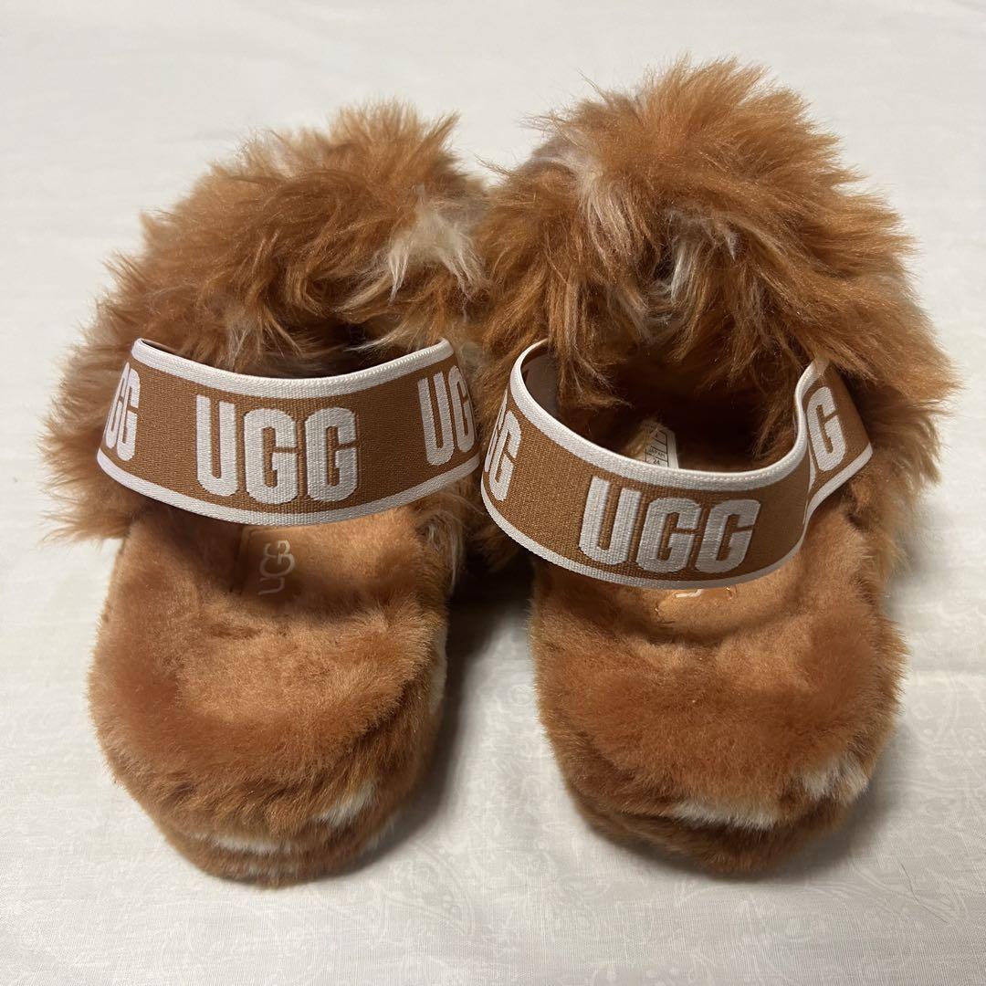 みー♡様【美品】UGG アグ ファーサンダル Oh Yeah Spots