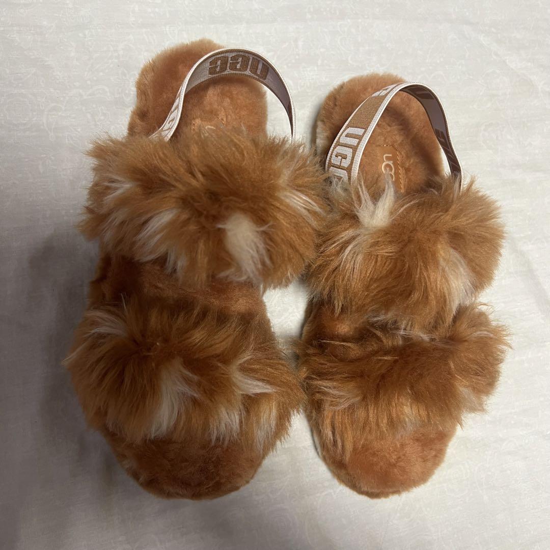 みー♡様【美品】UGG アグ ファーサンダル Oh Yeah Spots