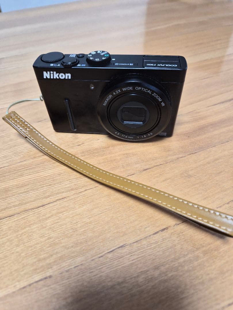 Nikon COOLPIX P300 デジタルカメラ