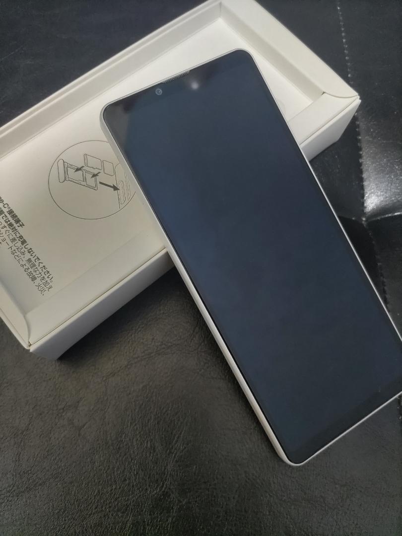 スマートフォン本体 XPERIA 10 IV