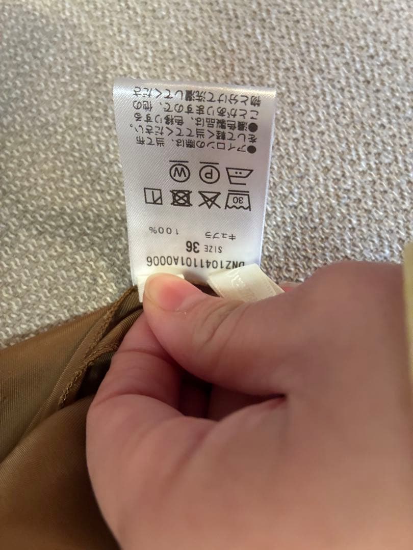 ブラウン サテン タイトスカート ブラウン サテン タイトスカート