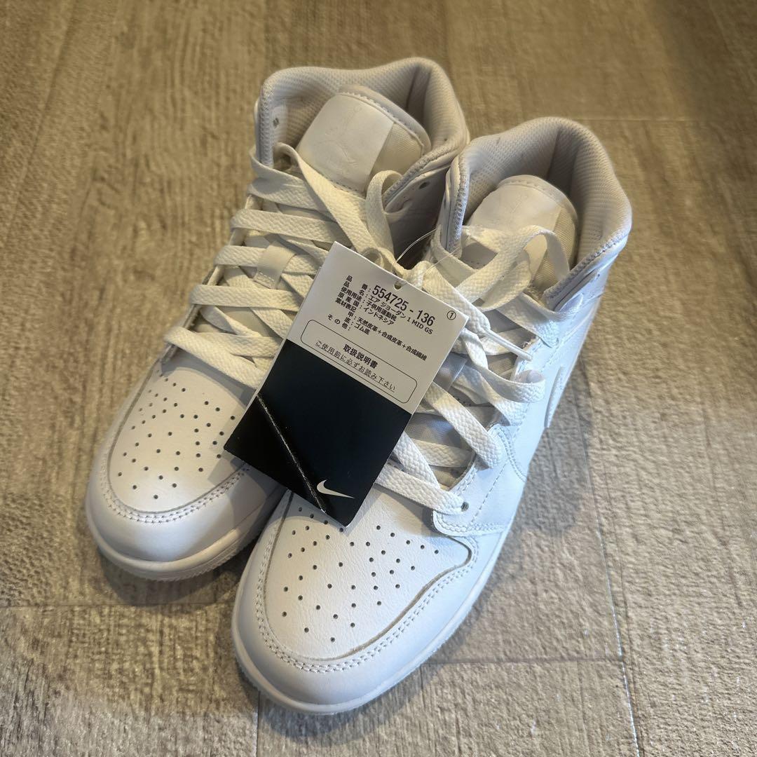 スニーカー NIKE AIRJORDAN1 MID GS TRIPLEWHITE
