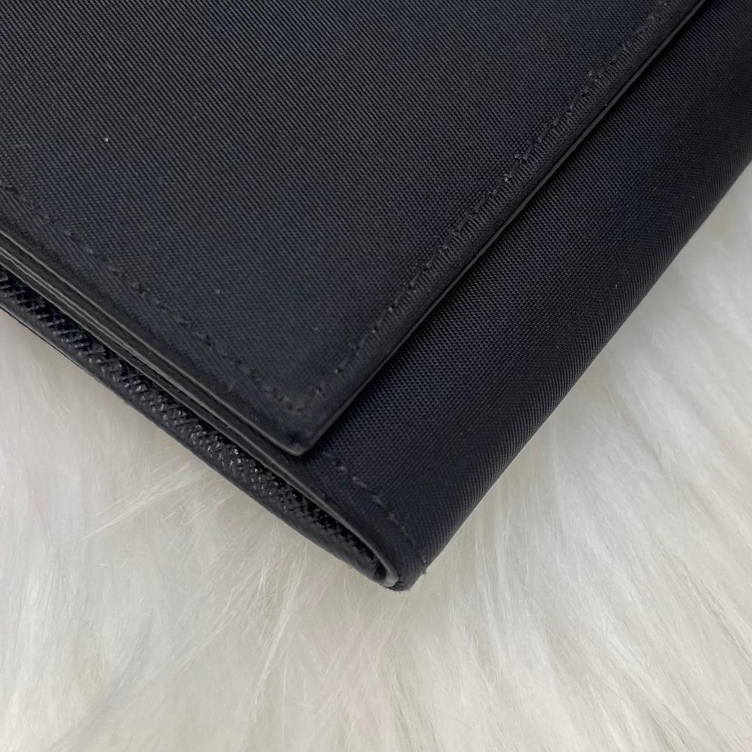 極美品✨PRADA プラダ　長財布　ナイロン　三角プレート　トライアングル　黒