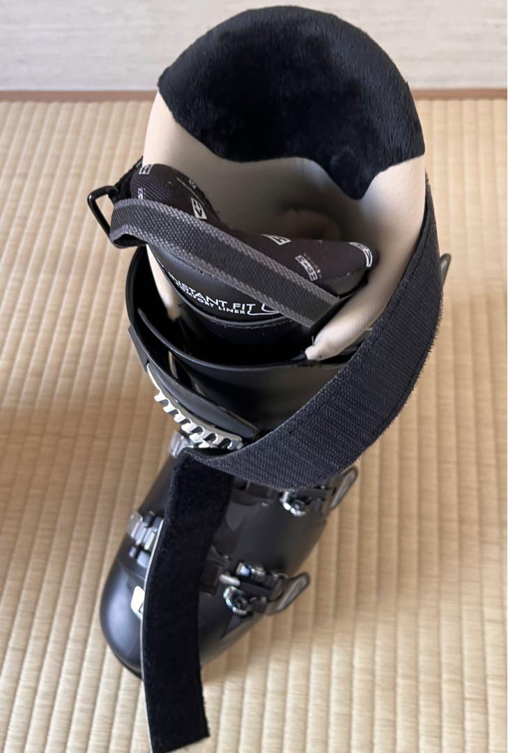 再値下げ✴︎新品スキーブーツSALOMON SELECT HV9026〜26.5黒