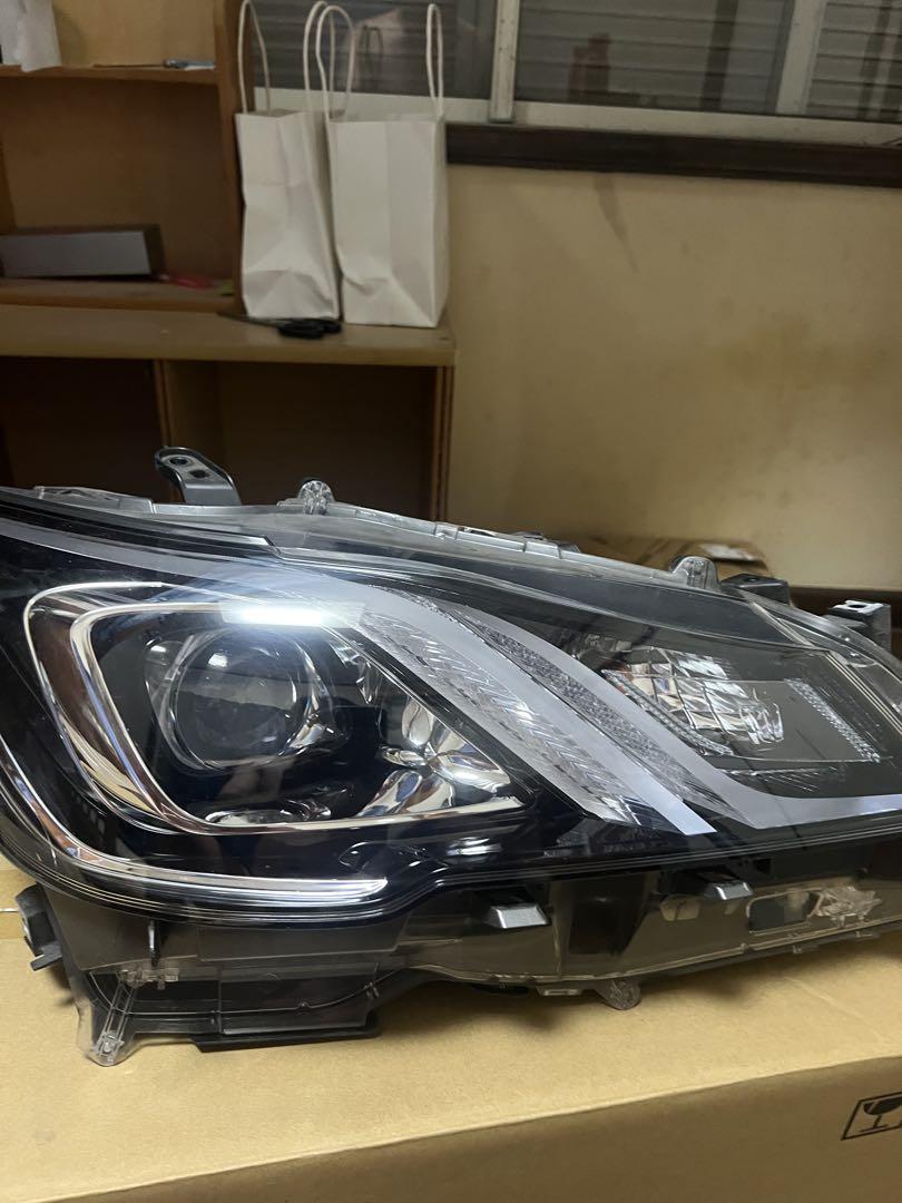 210クラウン後期　右LEDヘッドライト