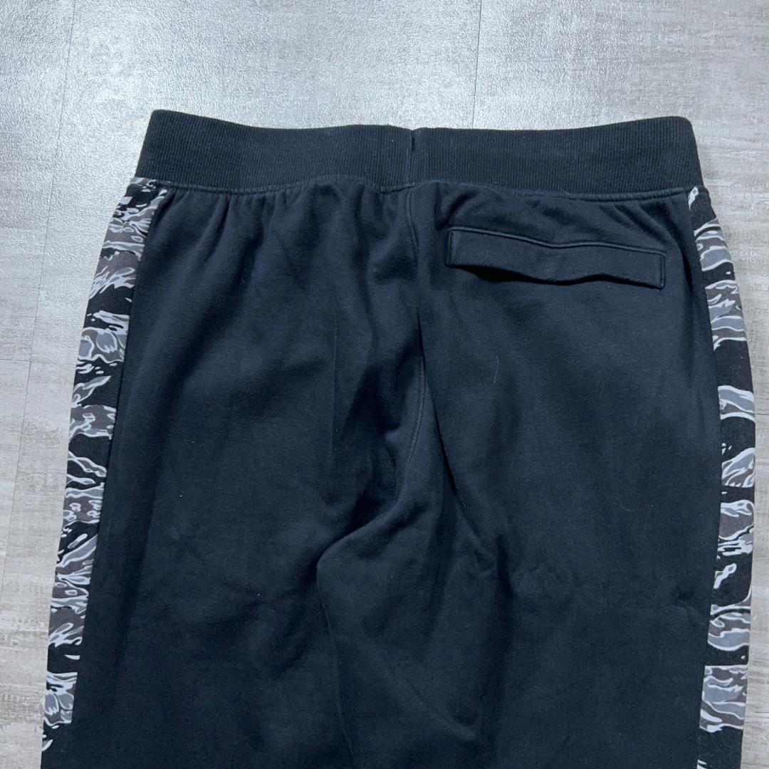 人気モデル アンダーアーマー 上下 セットアップ XL 迷彩 タイガーカモフラ