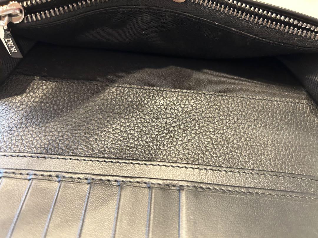 Dior Saddle バーティカル ロングウォレット