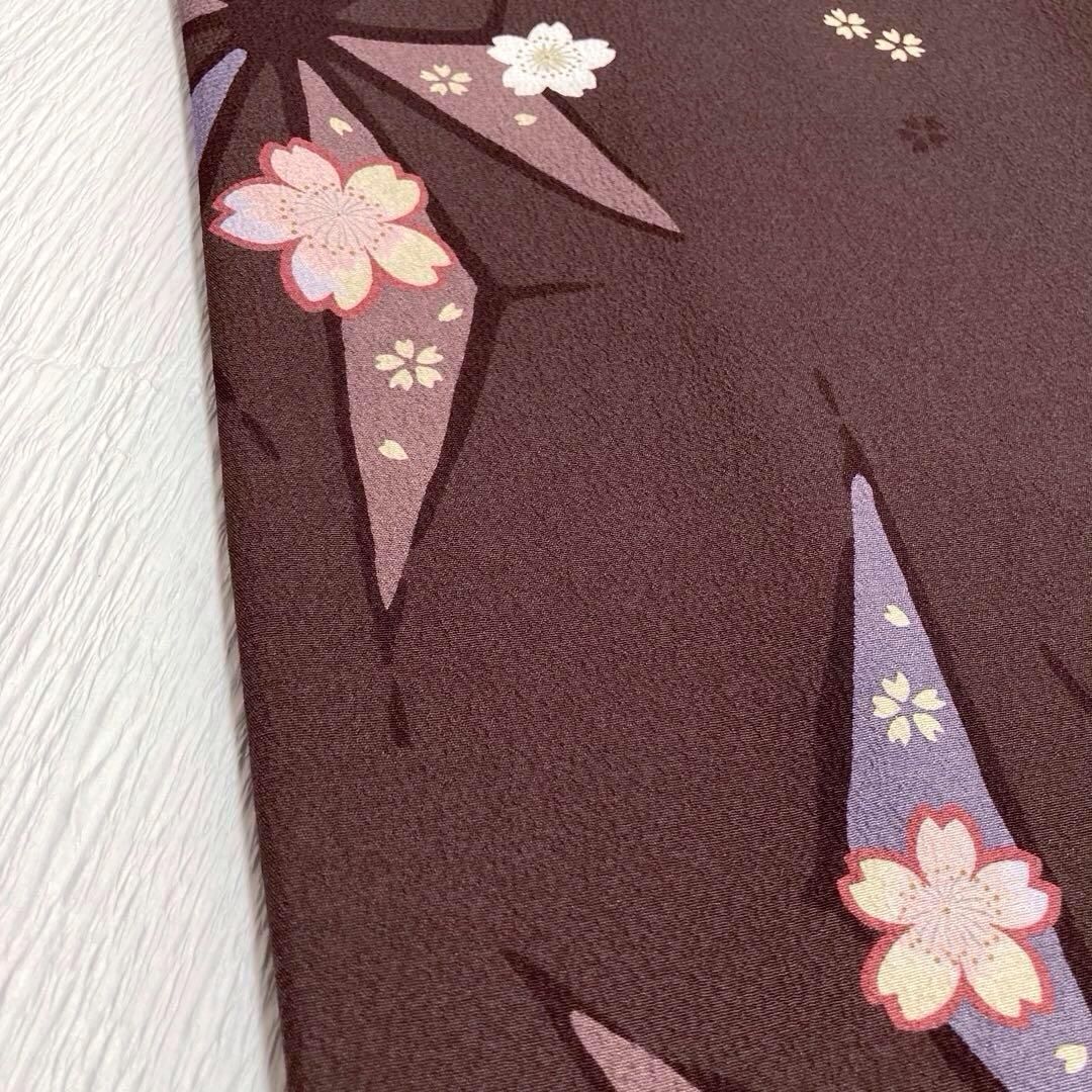 【美品✨】東レシルック　洗える着物　小振袖　二尺袖　焦茶　麻の葉　重ね衿付　N4