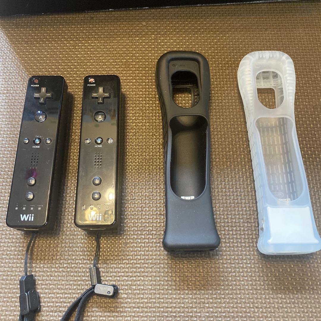 Wii 本体 ブラック黒 コントローラー多数ソフト6本箱付き - メルカリ