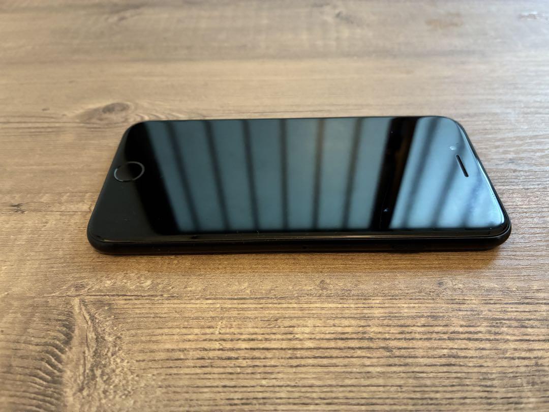 Apple iPhone SE (第2世代) ブラック