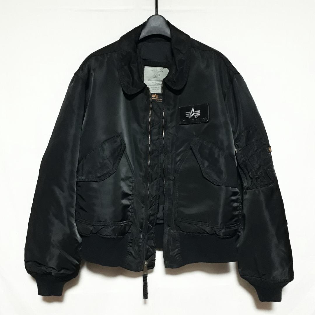 美品！ALPHA INDUSTRIES フライトジャケット 中綿 黒 Lサイズ