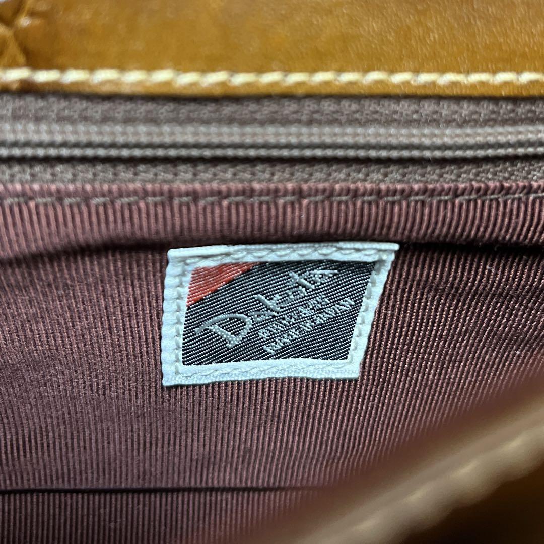 美品 Dakota ダコタ 上質レザー ウエストポーチ バッグ 本革 ブラウン