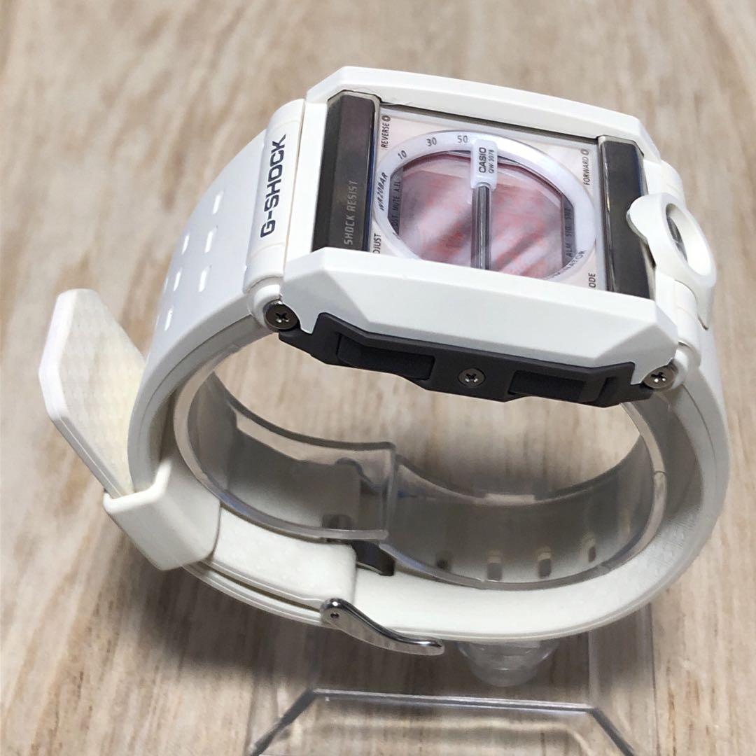 美品】G-SHOCK G-8100マットホワイト デュアルイルミネーター完