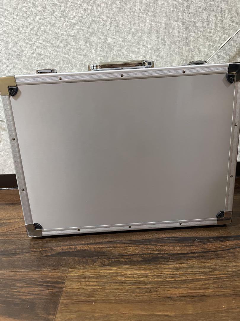 遊戯王】海馬社長の全使用カードを収録したアタッシュケースが