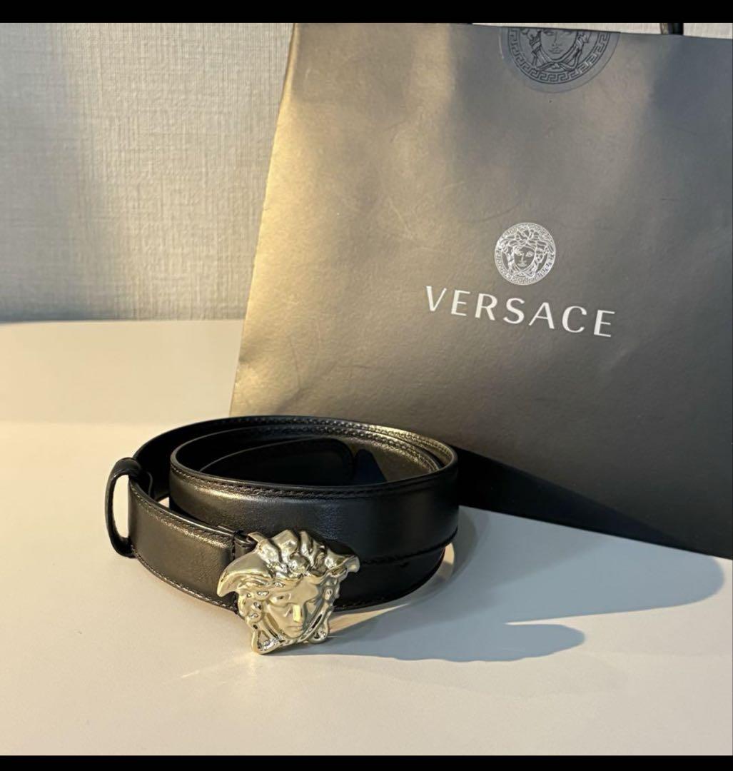 VERSACE ブラックレザー ベルト
