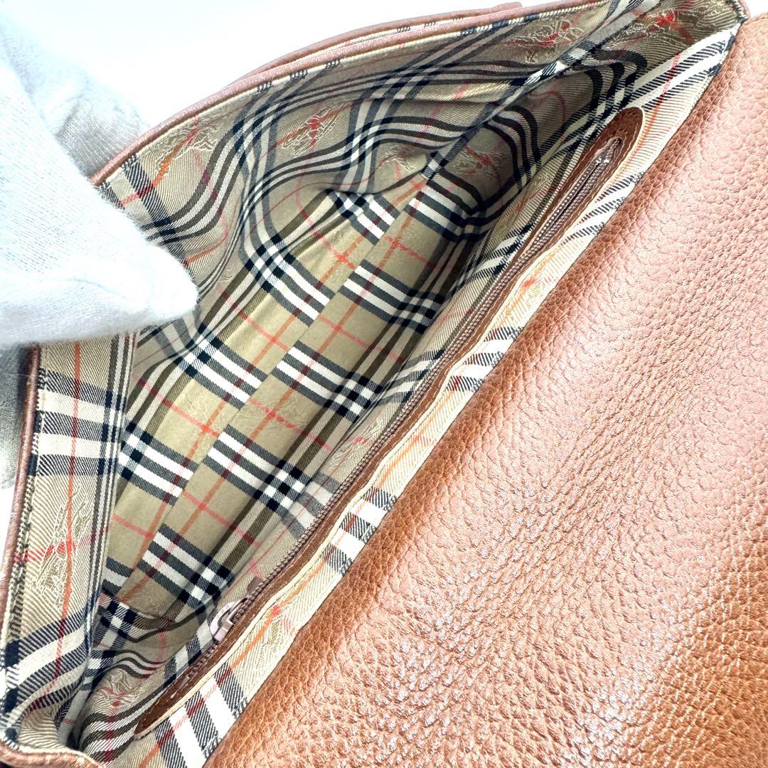 ✨美品✨バーバリー ショルダーバッグ ヴィンテージ エンボス チェック ブラウン