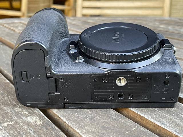 お得正規店 中古美品 Nikon Z7 ボディ 7r0wD-m25368649980 ニコン 新品格安