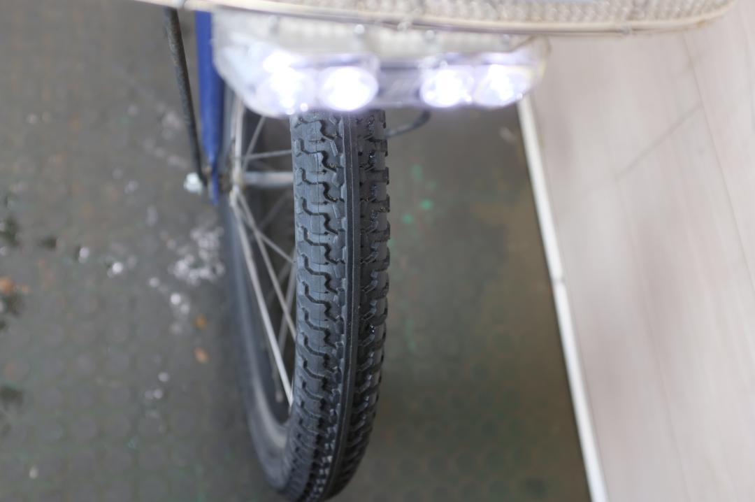 電動自転車ヤマハPAS　Babby　20インチ3段8.7Ah（4点灯）充電器あり