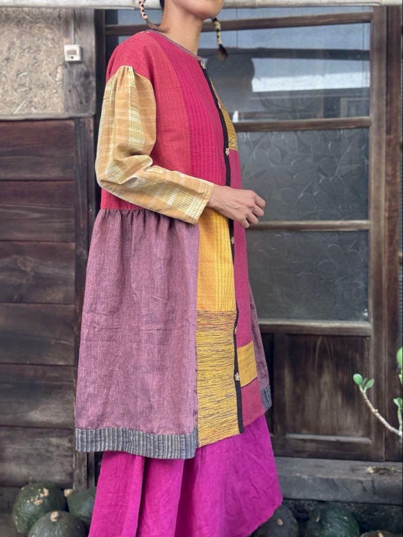 手織り生地の特別なワンピース目立った傷や汚れなし