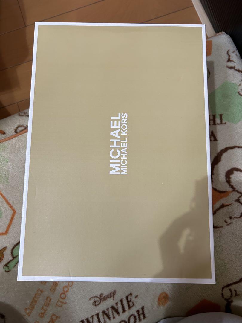 新品 22.5 MICHAEL MICHAEL KORS ホワイトローファー