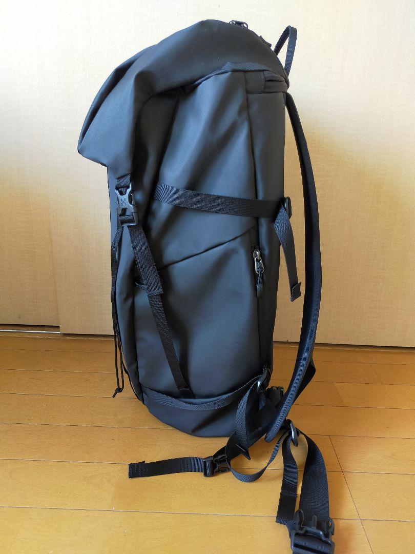 Haglofs ホグロフス Katlaカトラ35lバックパック 防水 巾着型 期間限定60 Off