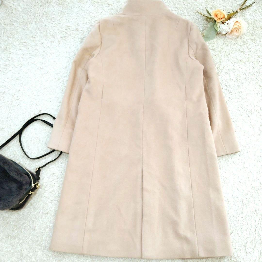 ベージュ