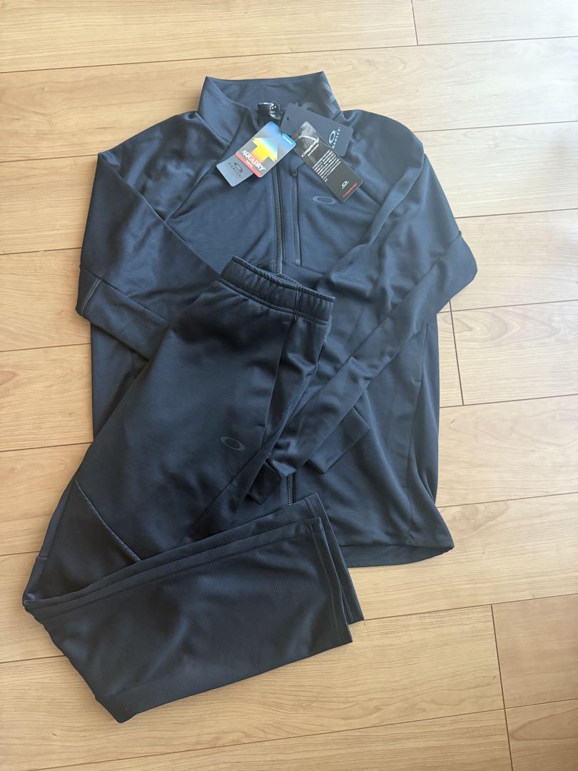 新品　オークリー　ジャージ上下