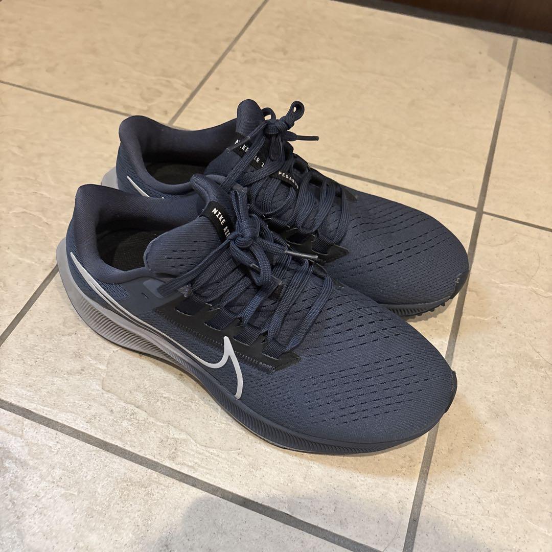 Nike ランニングシューズ ダークブルー　ズームペガサス