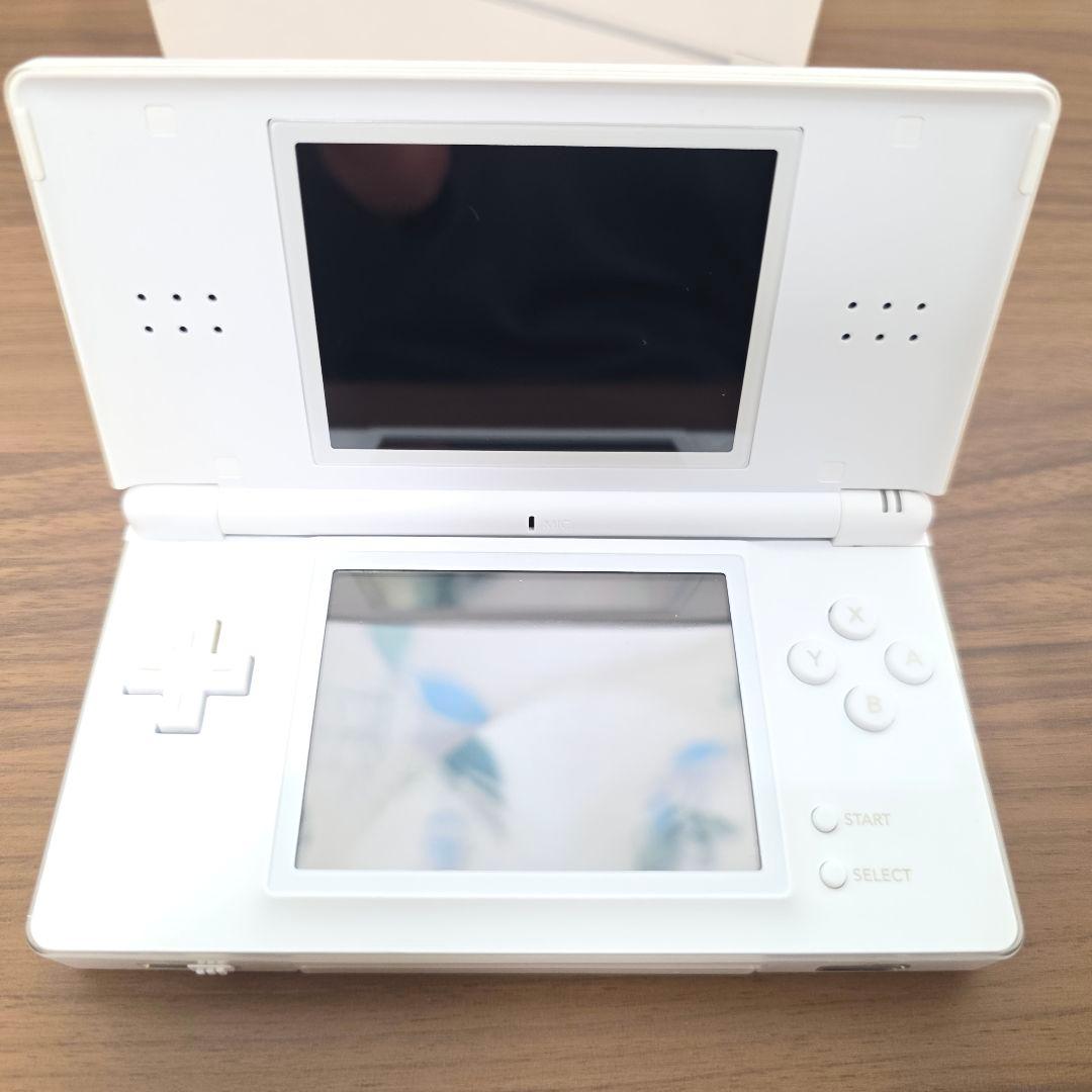 ホワイト 絶版Nintendo