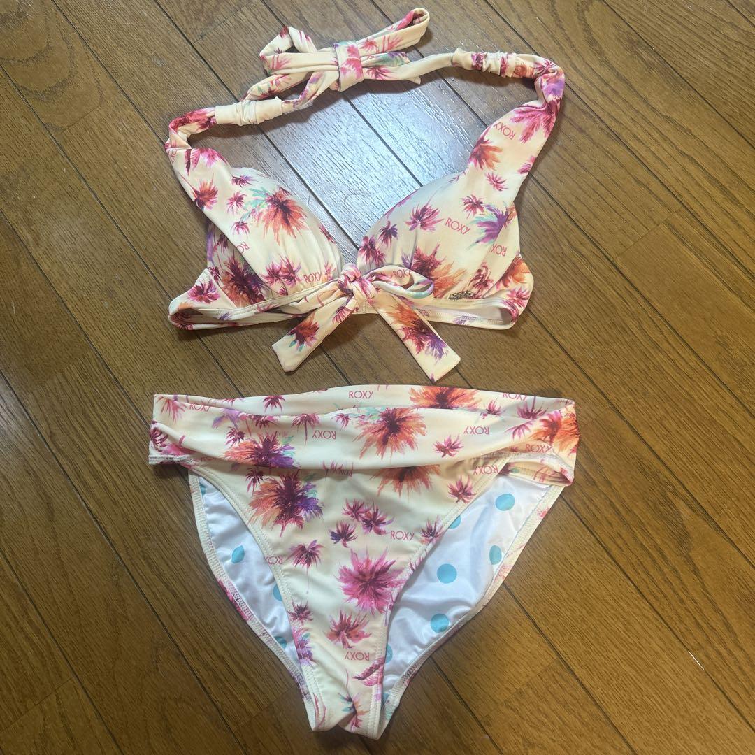 ROXY 【新品未使用】ビキニ Mサイズ