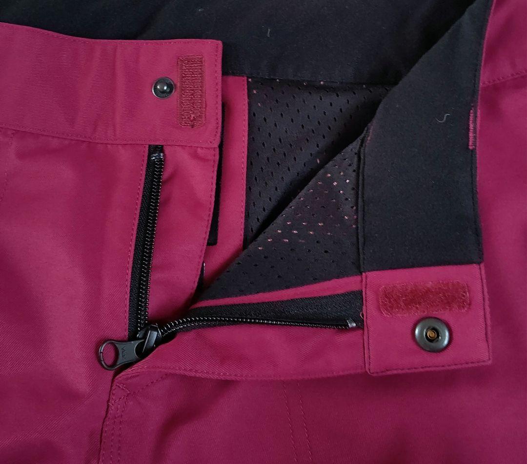 【値下げ中】VOLCOM ボルコム レディーススノーボードウェア