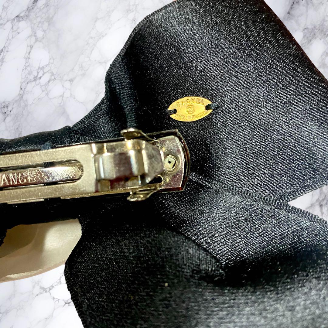 *華やかな魅力満載*【CHANEL】カメリアバレッタ CCロゴ 華やかな魅力満載*【CHANEL】カメリアバレッタ CCロゴ