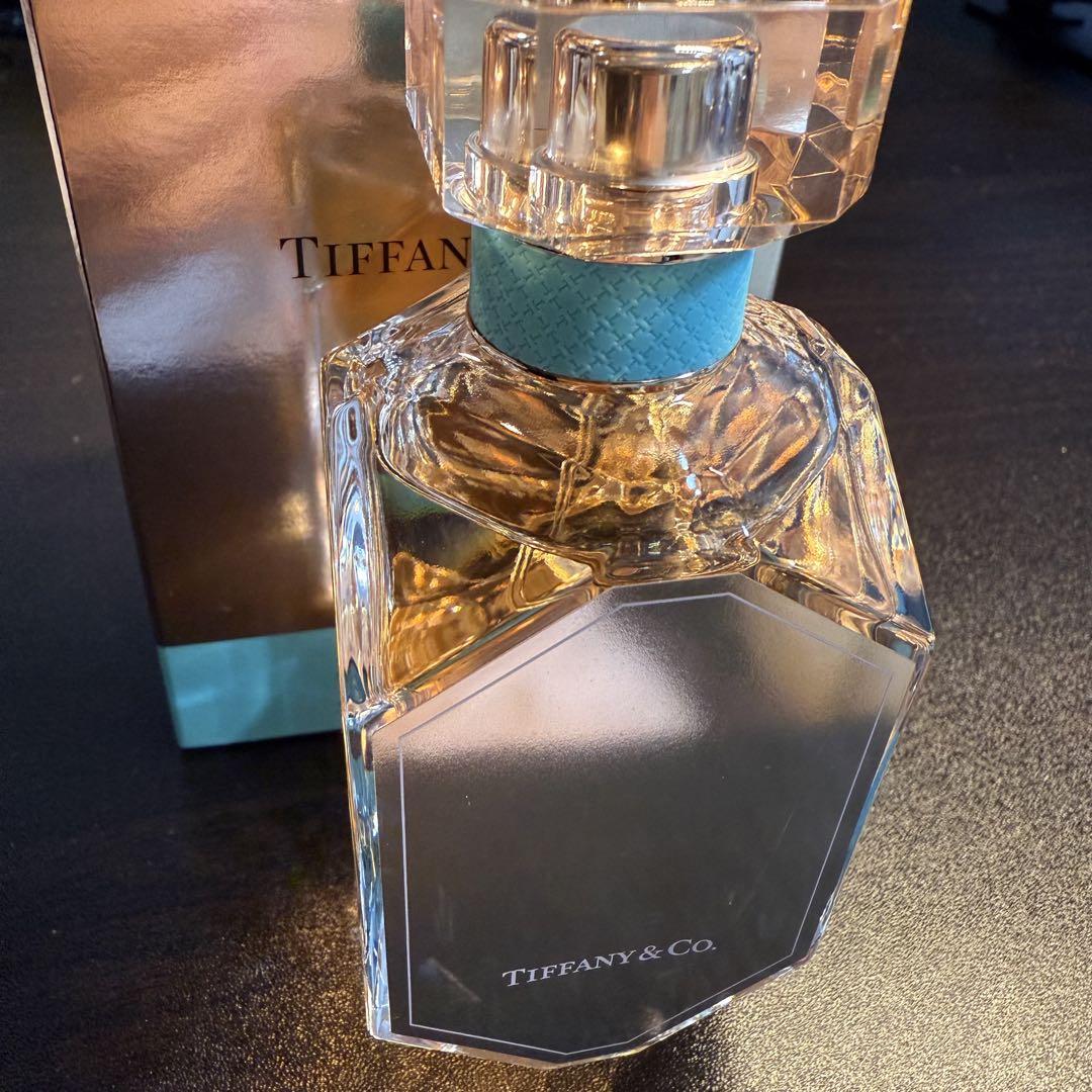 ほぼ未使用Tiffany & Co. ローズゴールド オードパルファム 75mL