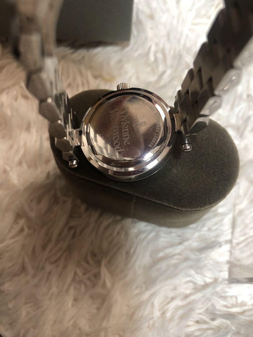 美品　Vivienne Westwood Time Machine 時計